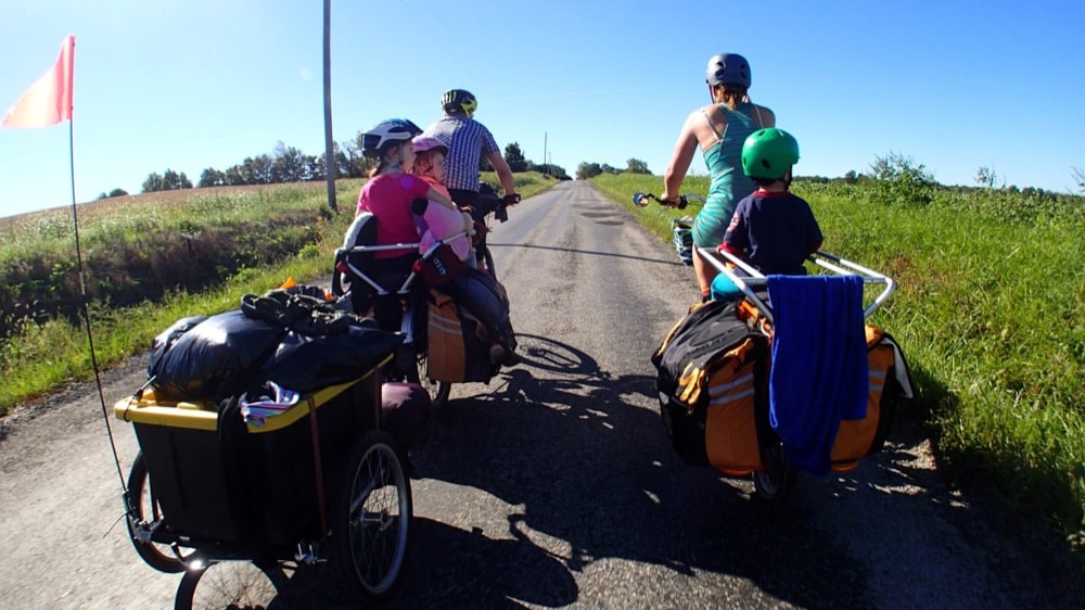 remorques à vélo bien chargées