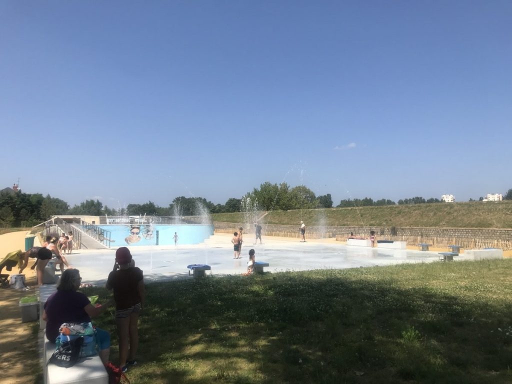 aire de jeu d'eau à Nevers